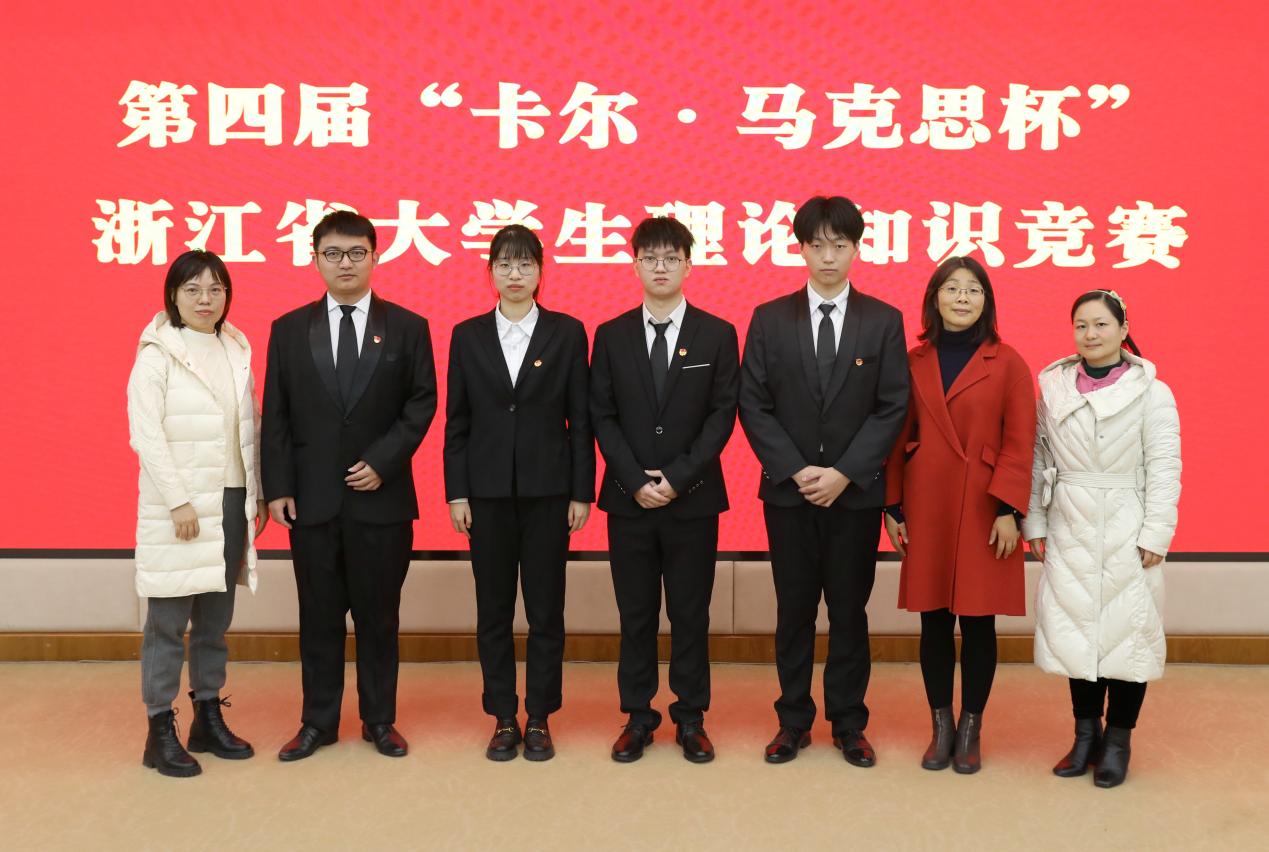 10c12a6d122b3cc9a9a5f519701ffea